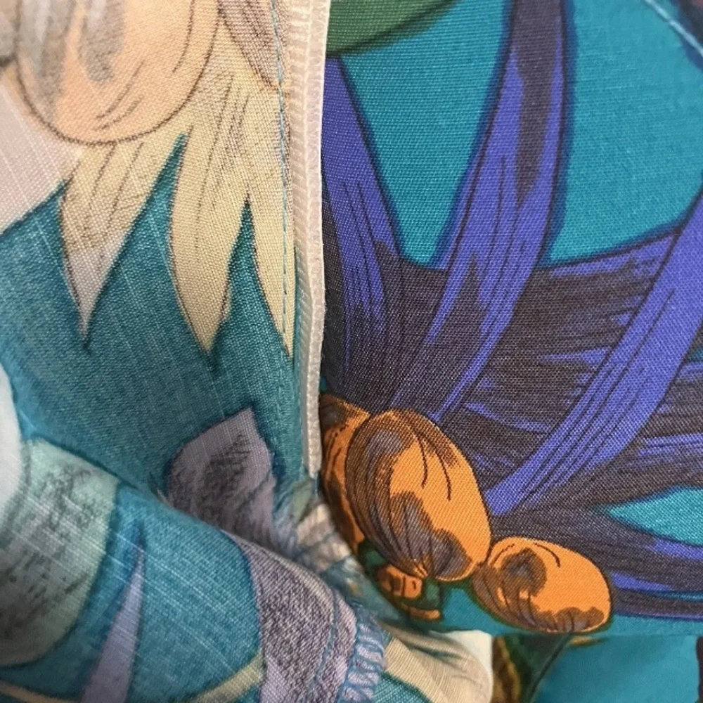 VNTG Tropical Floral Teal Wrap Midi Dress Colorful Hawaiian Parrot USA‎